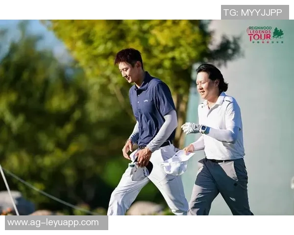 老里表示为球员感到自豪称胜利源于坚持不懈的团队精神