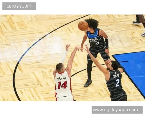 森林狼魔术老鹰骑士等队争抢年薪1289万的科比怀特